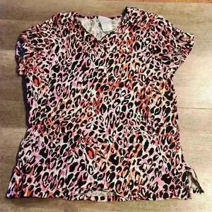 Scrubstar Cheetah Print Scrub Top. NWOT. Size M